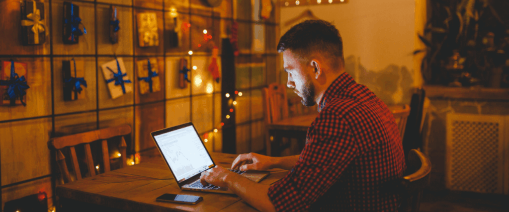 How Your Small Business Can Make the Most of the Holiday Season